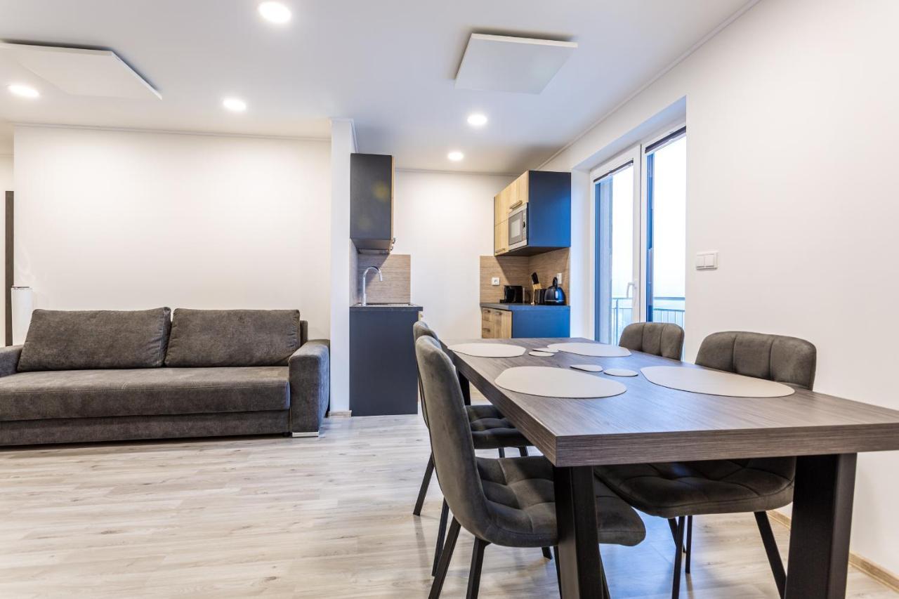 Apartmany Na Vyhledech Loucna pod Klinovcem Luaran gambar