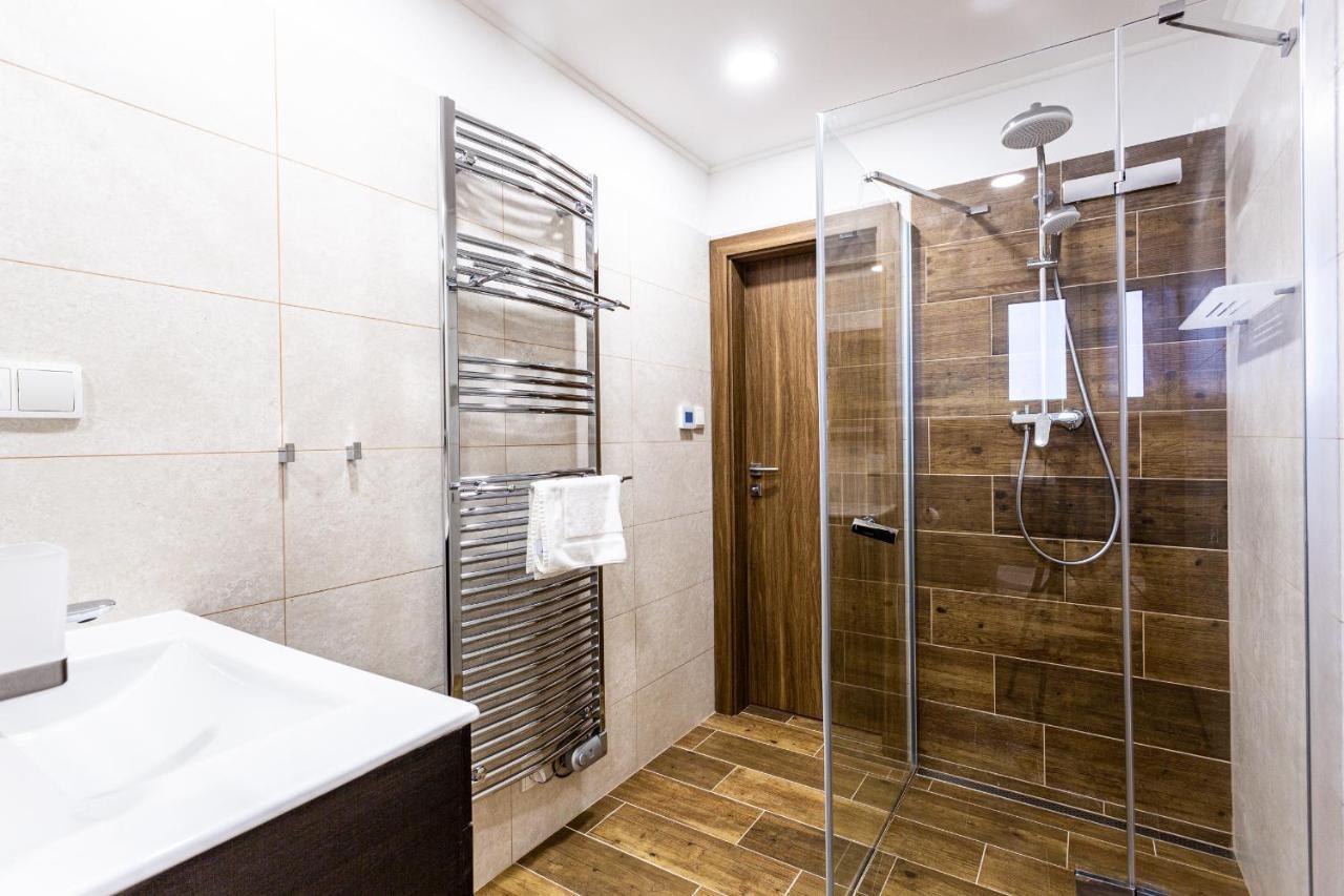 Apartmany Na Vyhledech Loucna pod Klinovcem Luaran gambar