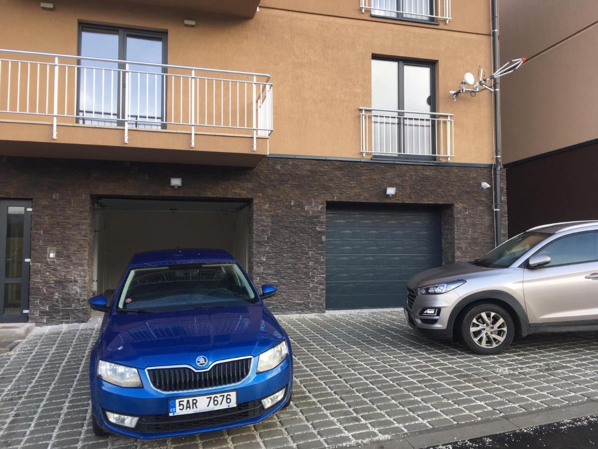 Apartmany Na Vyhledech Loucna pod Klinovcem Luaran gambar