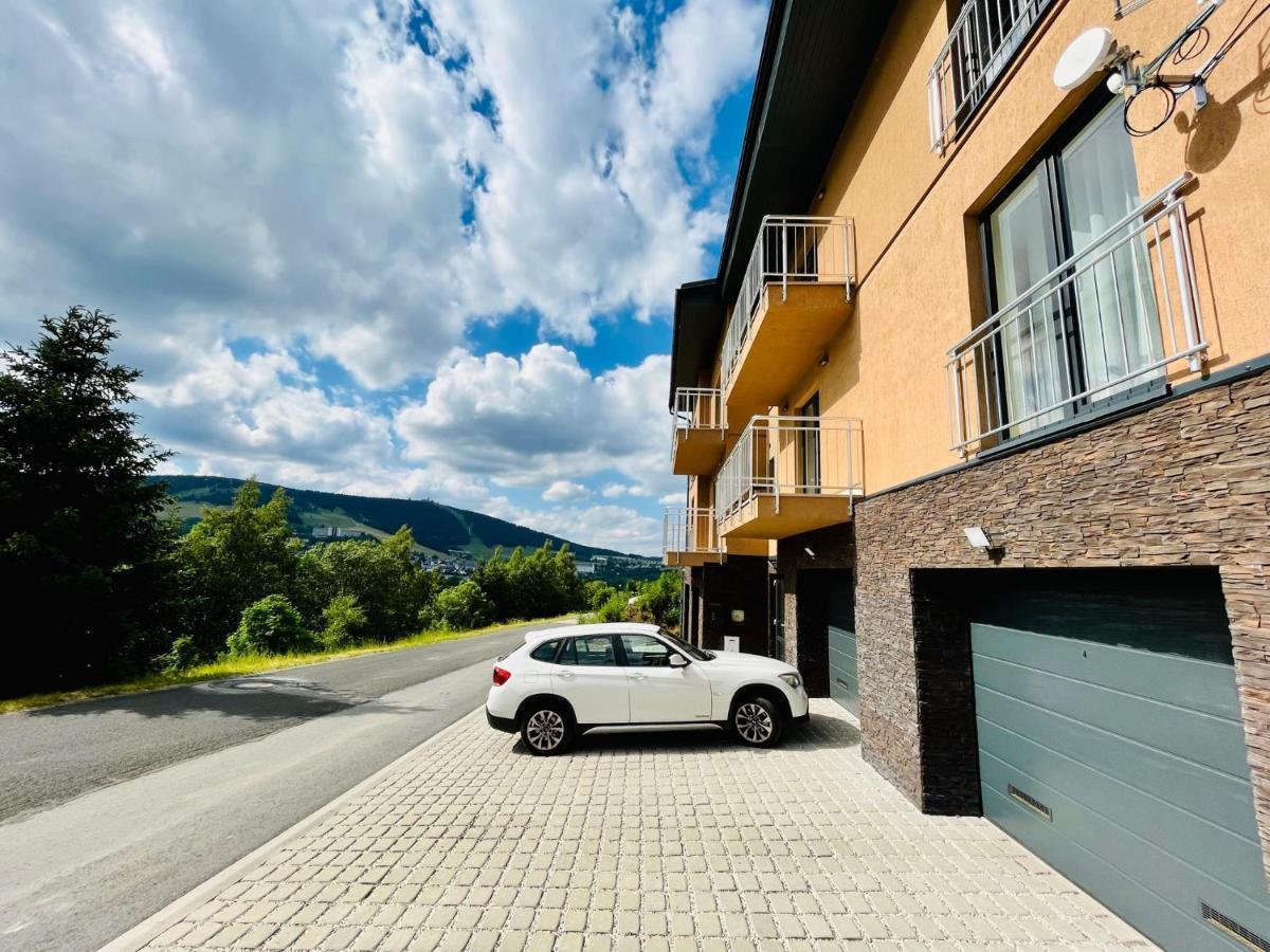 Apartmany Na Vyhledech Loucna pod Klinovcem Luaran gambar